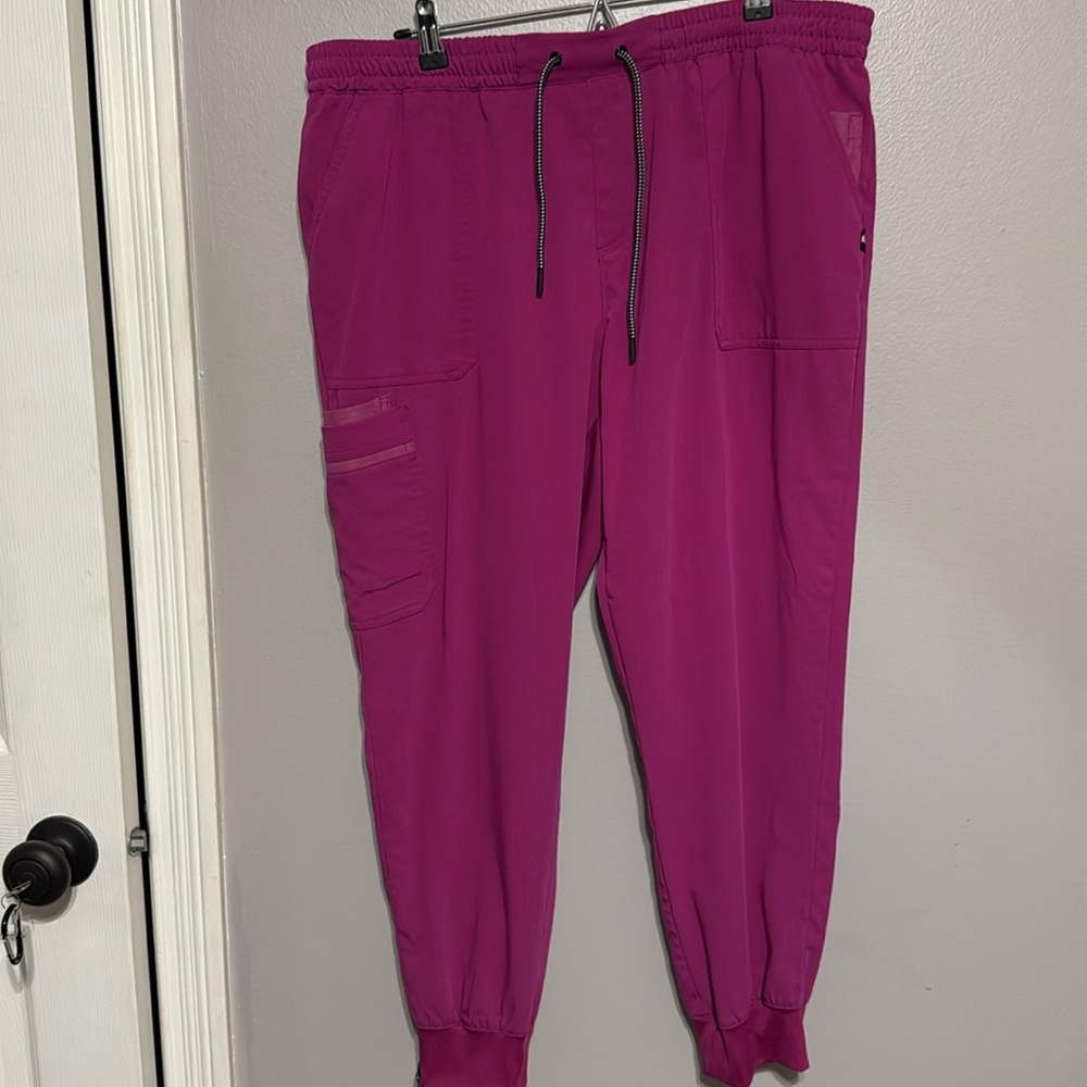 Beyond Scrubs Scrub pant